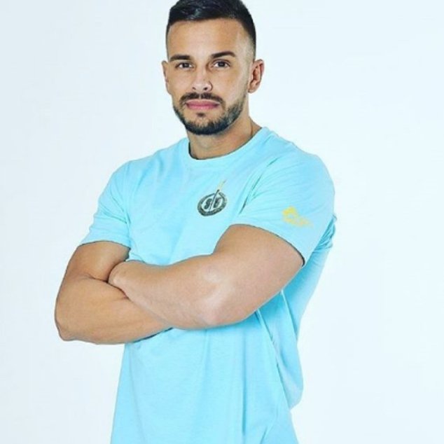 CristianATM's tweet photo. Ya empieza,todos con Cristian!!#equipopotente preparados para el apoyo!!#cristianganador#gentepotente https://t.co/hfvsRPVo0h