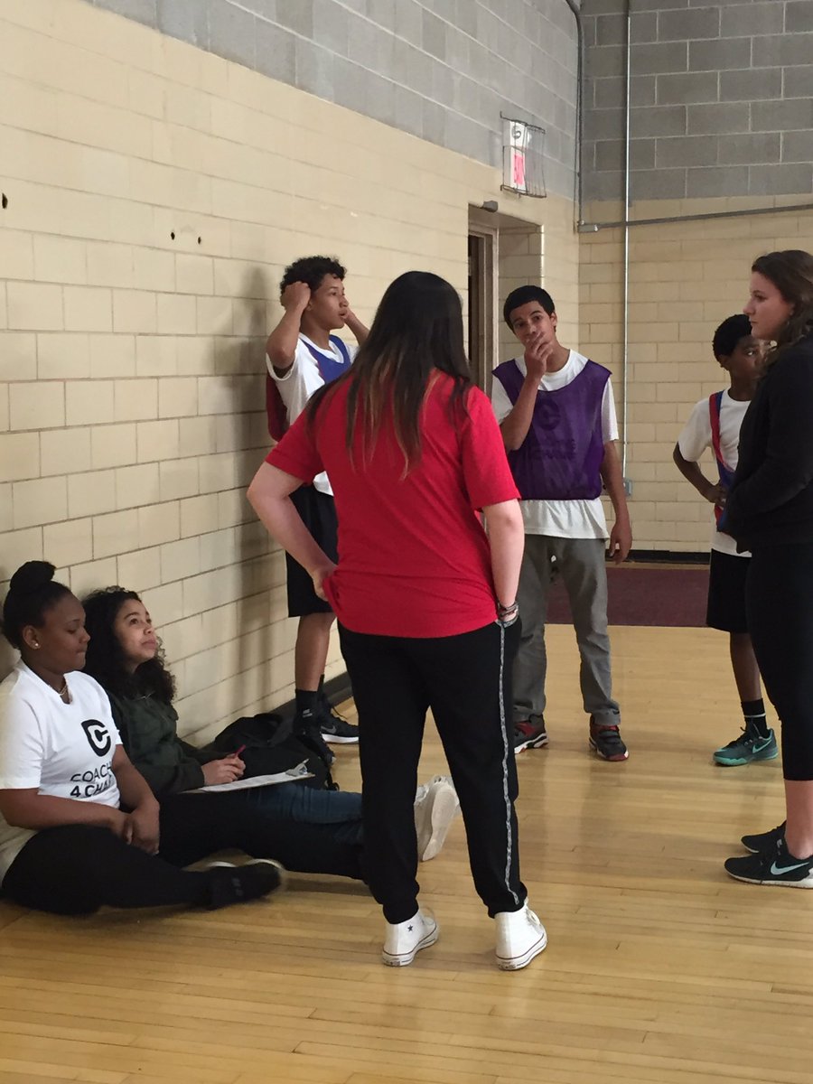 Coaching4Change's tweet photo. Community coaches with their middle school athletes #supportfromthesidelines #c4clife #community #Leadership https://t.co/UzLxJOnOOd