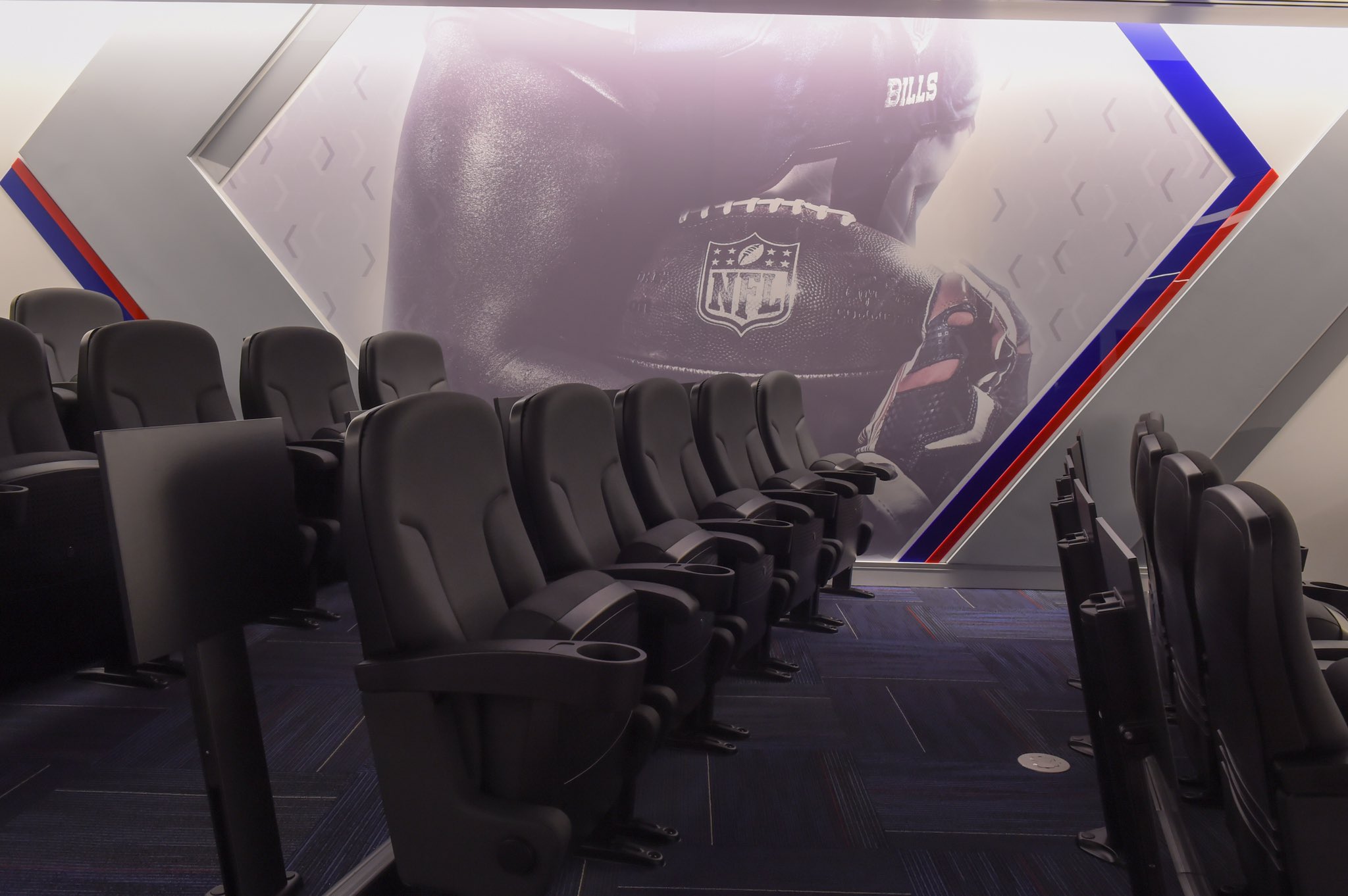 Buffalo Bills on Twitter "The renovated offensive meeting room. We're