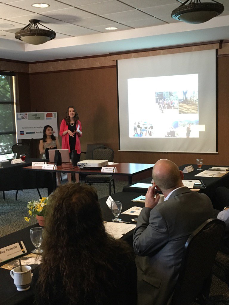 DaniHalliwell's tweet photo. Annie Dohle & Sijie Yao talking with the Advisory Council about their MAB experiences #CommWeek2016 https://t.co/8deATpXQwC