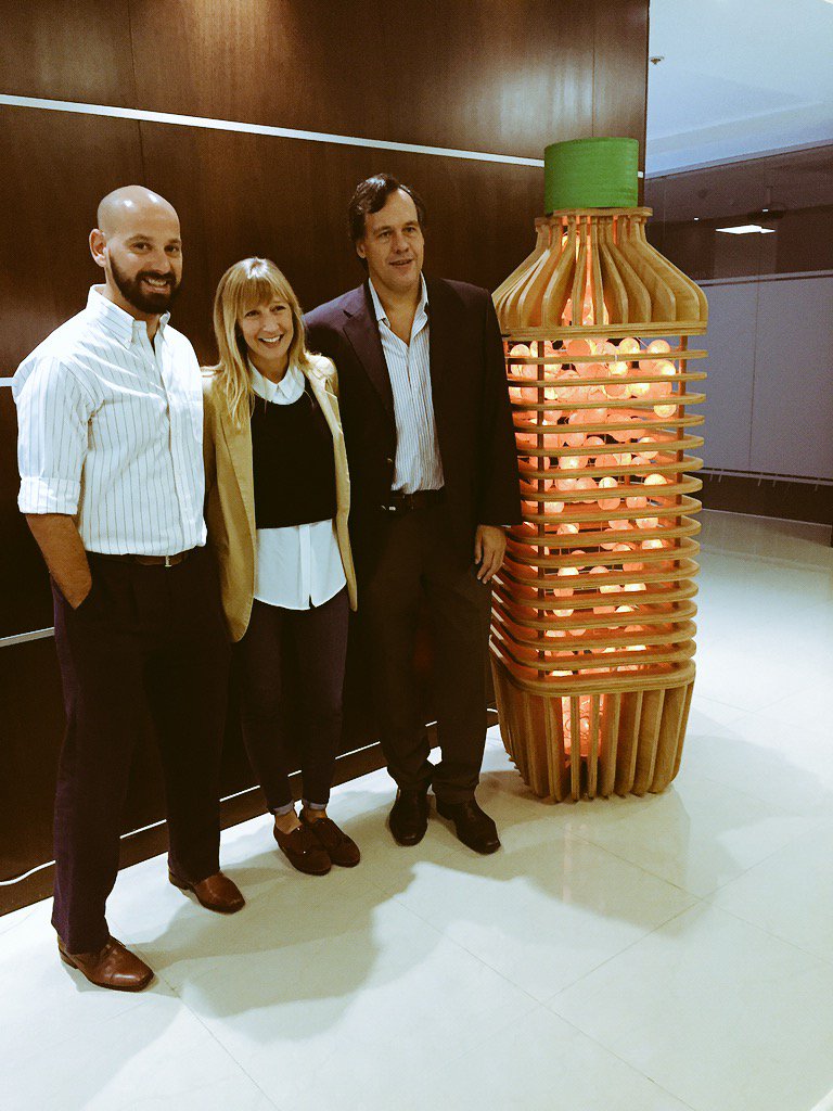 Divino desayuno de trabajo junto a <a href="/JugosDairyco/">Jugos Dairyco</a>