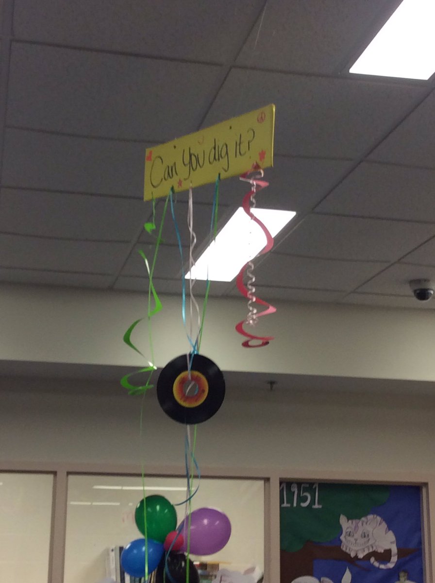 esmstechsperts's tweet photo. It's almost time! @Scholastic @ESMSLibrary #essdexcels https://t.co/r4lw1pGCzL