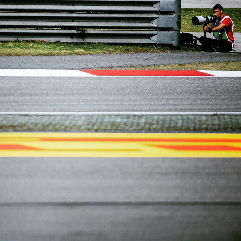 raddie_cz's tweet image. Thank you for the 📷 @calloalbanese ! #FirstCorner #ChineseGP #Start #F1 #ShanghaiInternationalCircuit #FormulaOne #…