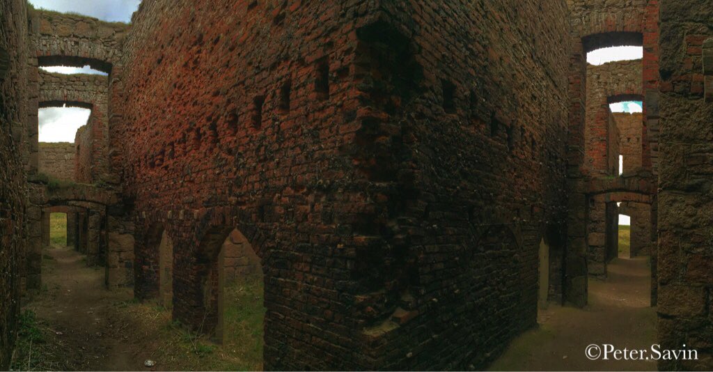 pete_savin's tweet photo. Inside the eerie corridors of #SlainCastle #Aberdeenshire #Dracula https://t.co/GABobRZVpF
