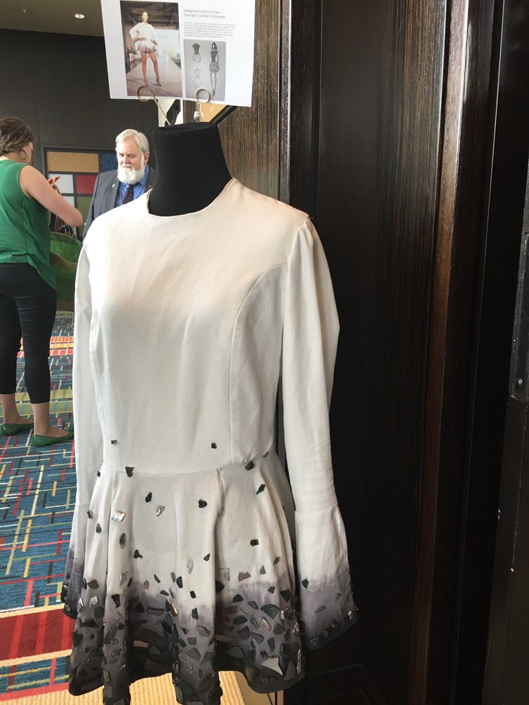 galighthouse's tweet photo. #NightofSpectacles meets #GreeningATL #sustainability #nos16 https://t.co/N1LiJHKwru