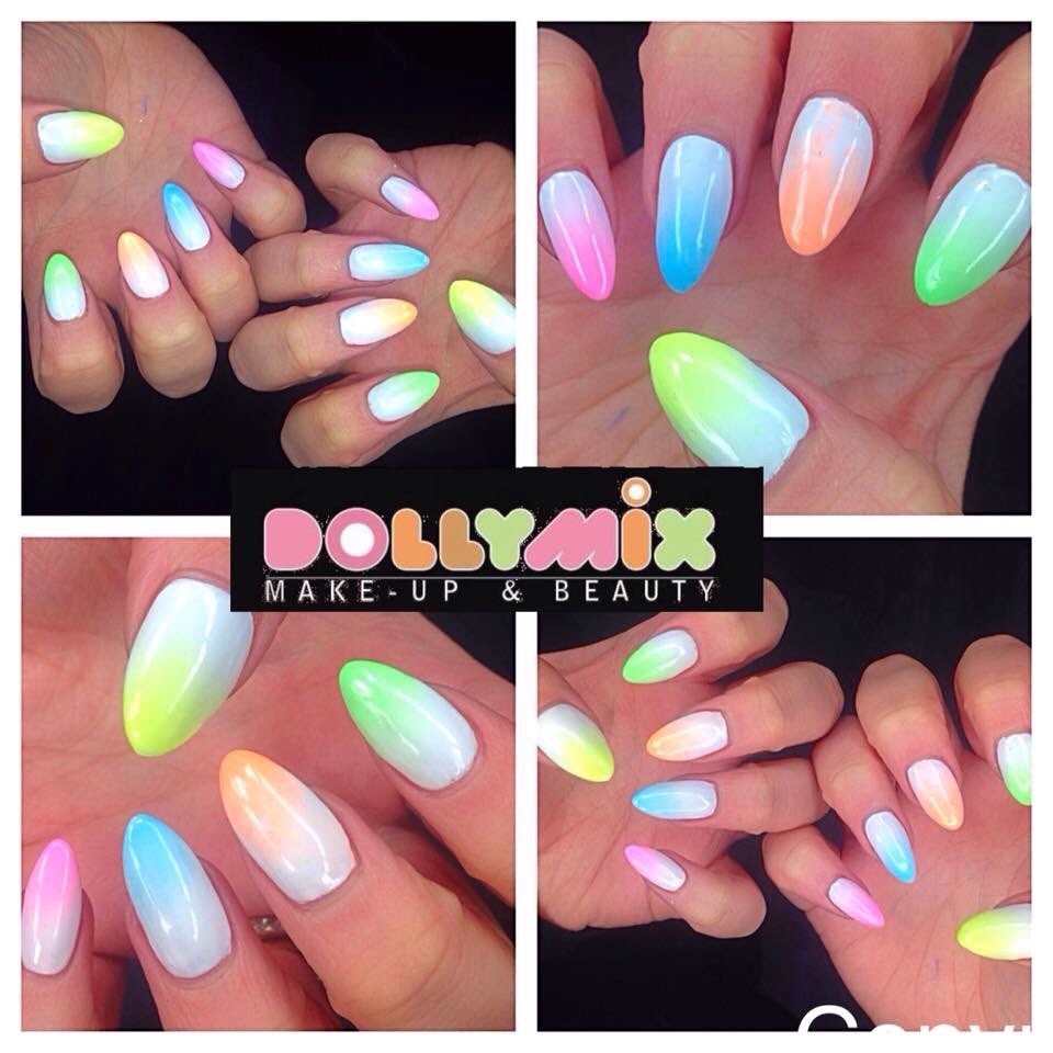 DollymixMe's tweet photo. Skittles 💖💚💙💜💛 https://t.co/CGfSyamnbL