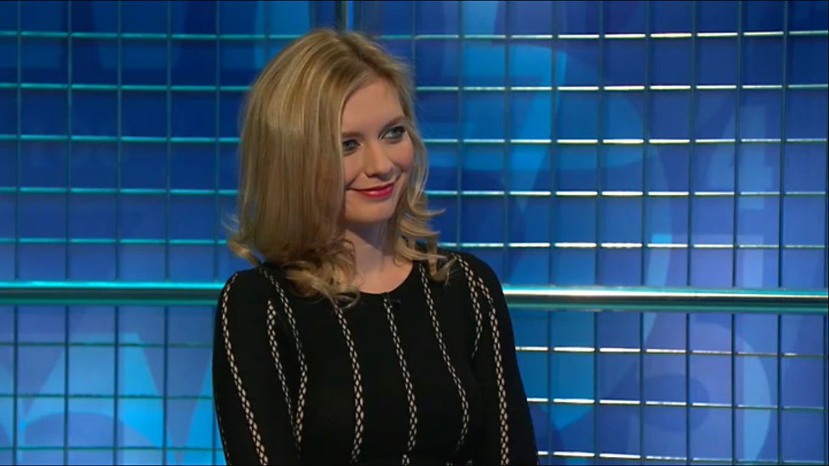 RachelRileyFC's tweet image. Rachel Riley on today&apos;s #Countdown. #Pinstriped 📍💈