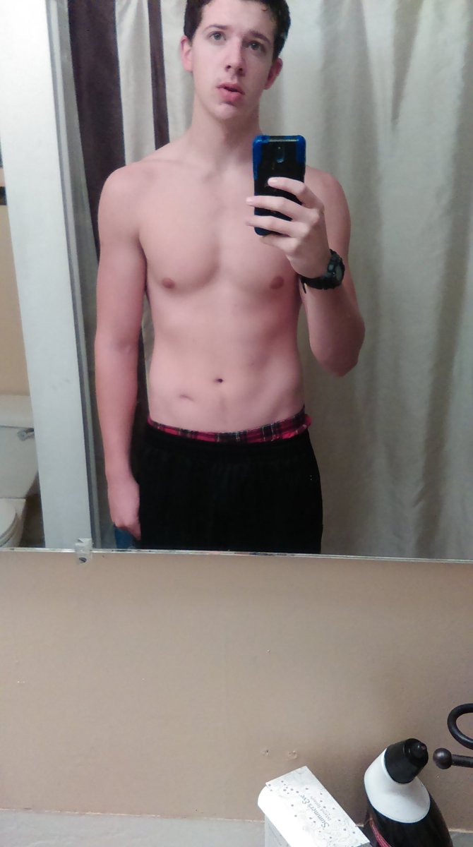 This is about 2-3 months later cleaned up my diet a little but not so Much bloat
