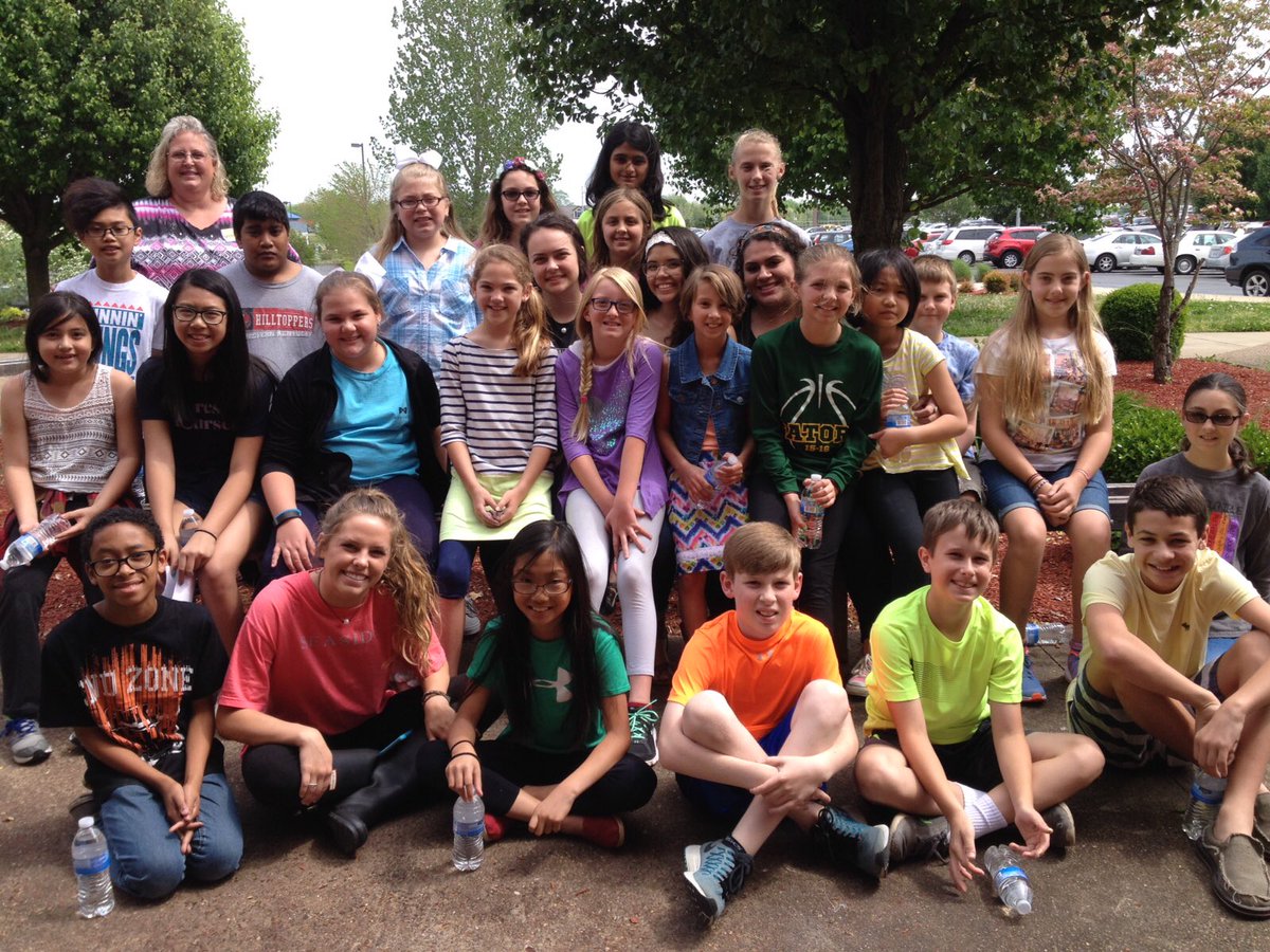 ctetigers's tweet photo. CTE students enjoying GHS GT Art Day! https://t.co/MZq2YpHQvh