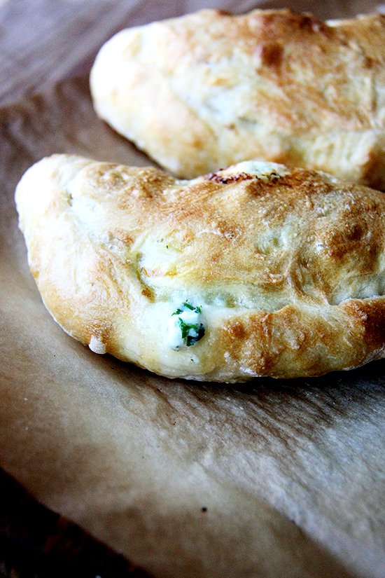 Pair <a href="/chezpanisse/">Chez Panisse</a>'s #Calzones from @alexandracooks w/ Memoro Rosso for an #Italian #meal. goo.gl/Ej0wLJ