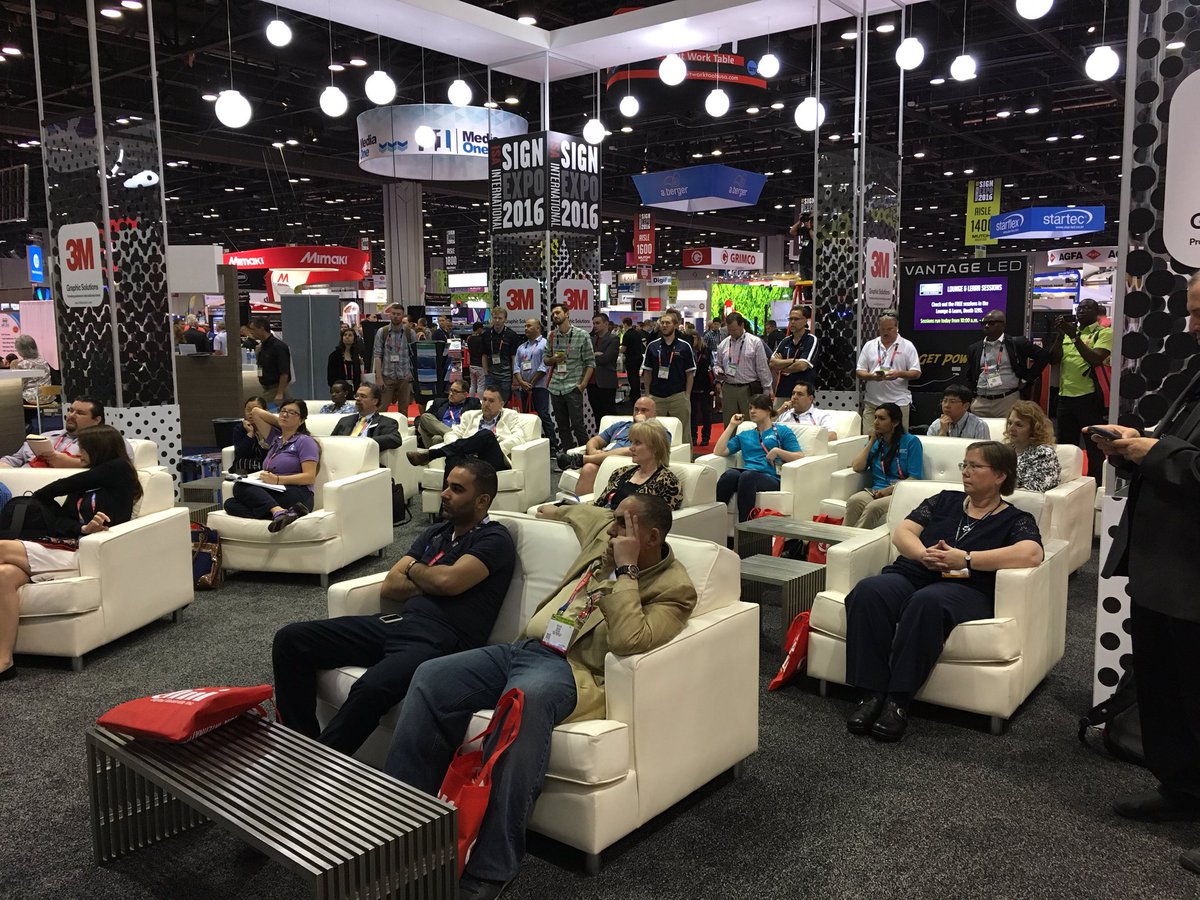 SignResearch's tweet image. Standing room only to learn about #signcode research. @signexpo #signexpo