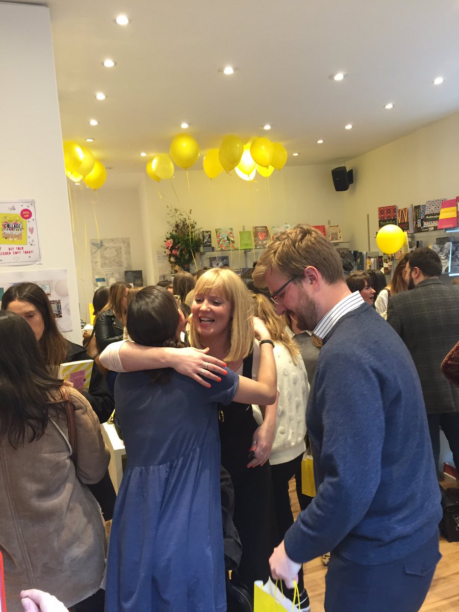 BatsfordBooks's tweet photo. big congrats to #LizzieLees celebrating her new book #collagecarnival @BooksPavilion https://t.co/o0FomztRMq