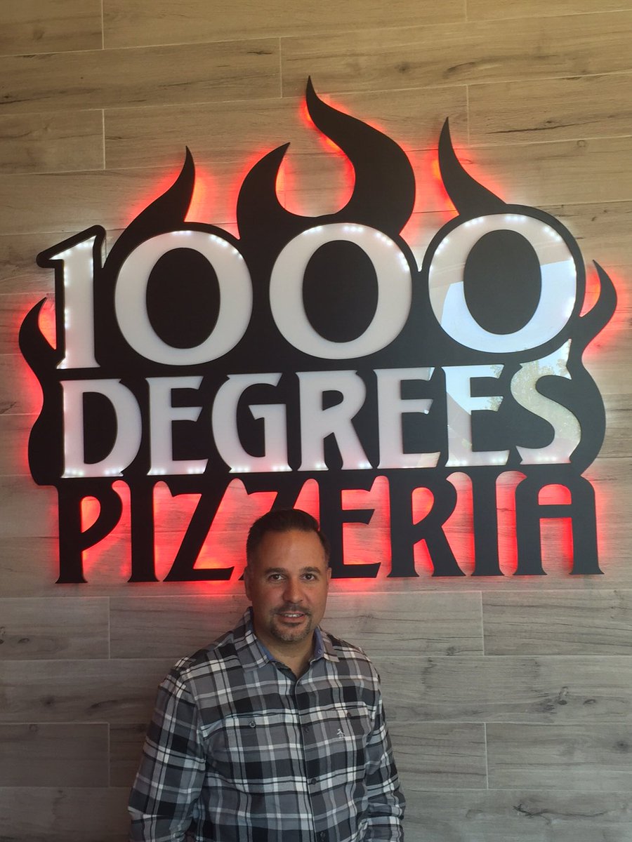 IFPGInc's tweet photo. Our Founder, Don Daszkowski visiting @1000DegreePizza! #CatchOnFire https://t.co/uhcUH0Y87r