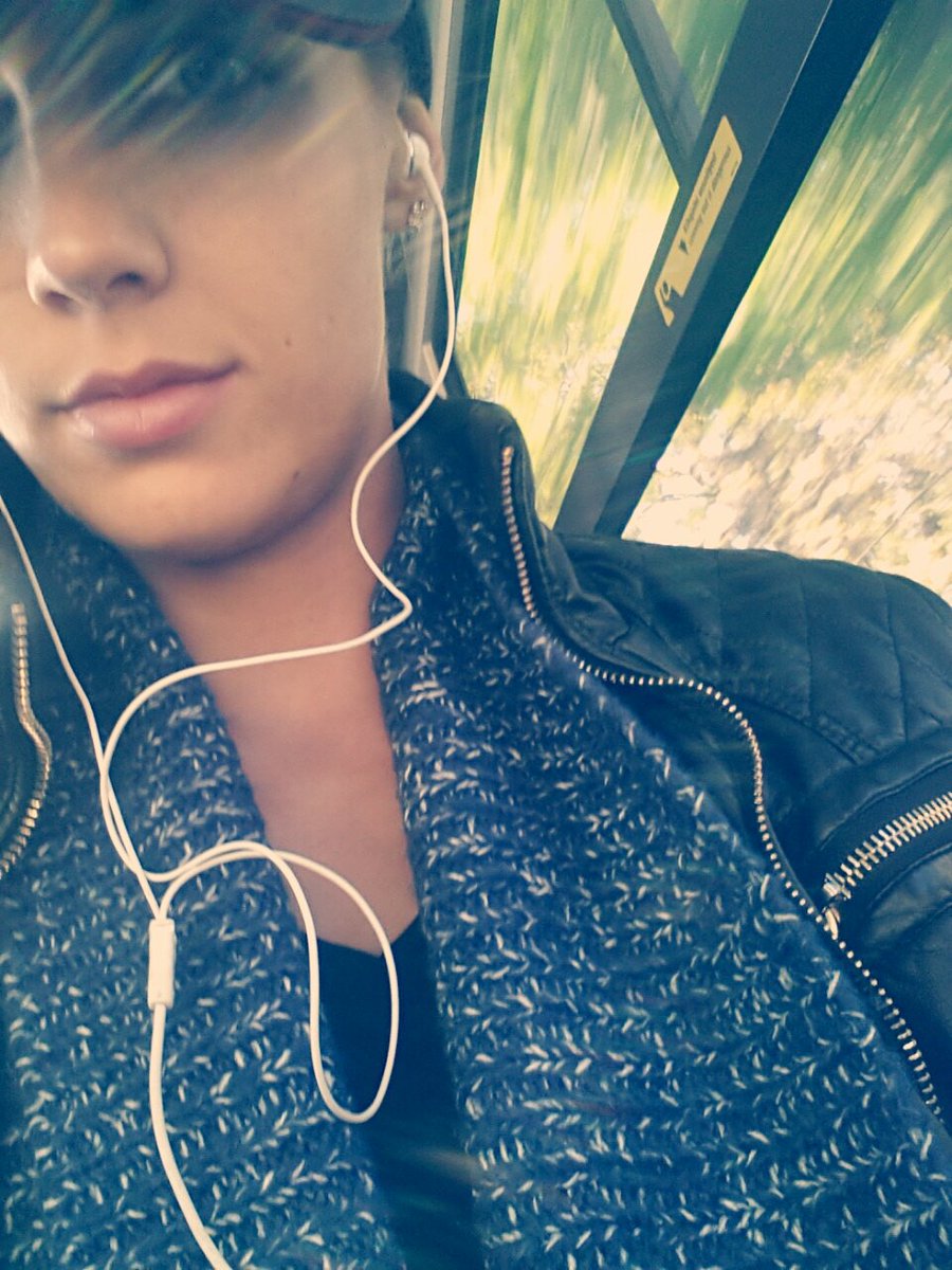 Varju Zita (@varjuzita1024) on Twitter photo 