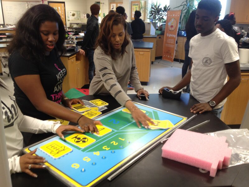 TheEmPOWERS's tweet photo. Which appliances use the most energy in your home? These @NorthPointHS are trying to figure that out #EarthDay2016 https://t.co/TTUt9ACT8V