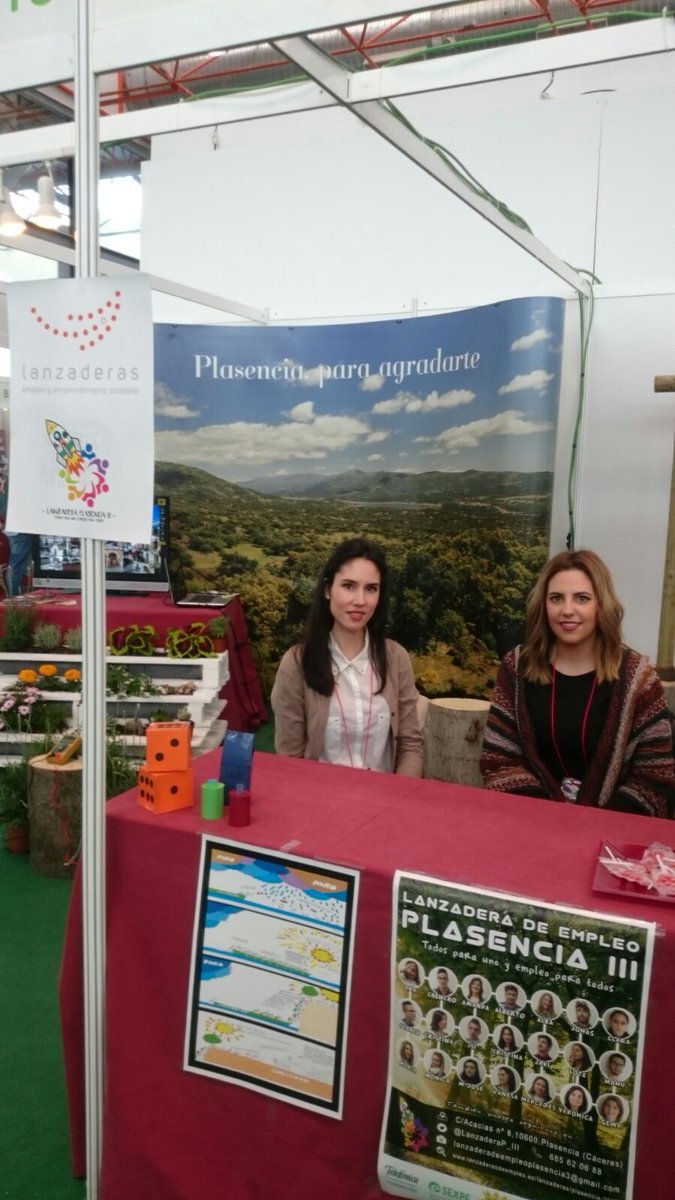 LanzaderaP_III's tweet photo. Puedes encontrarnos en el stand del ayuntamiento en la feria Iber-foresta. #FSE @fundacionTef https://t.co/R5Qw0XZqum
