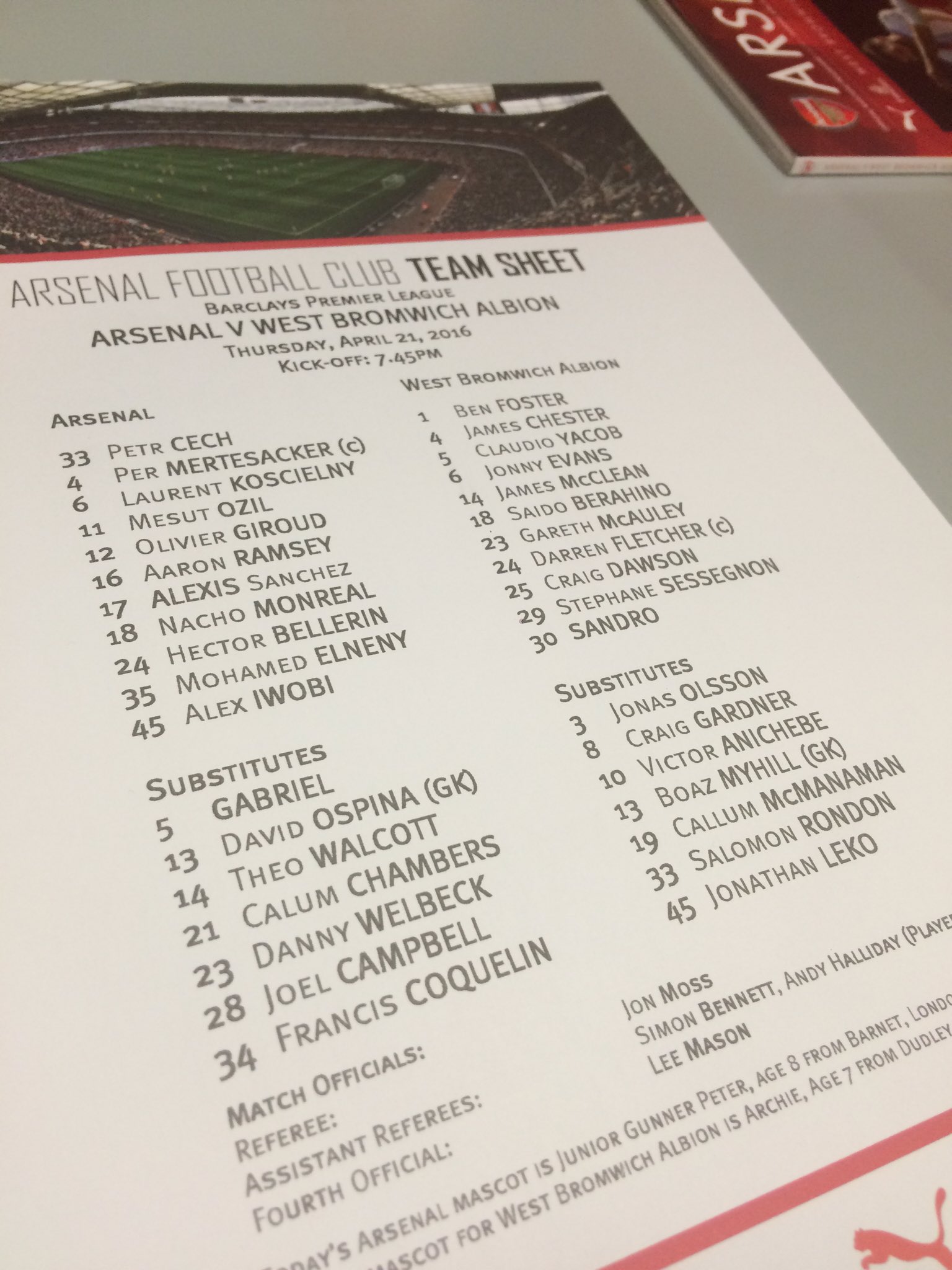 We Go Again! The Premier League thread - Page 19 CgldVEdWMAAS8Js