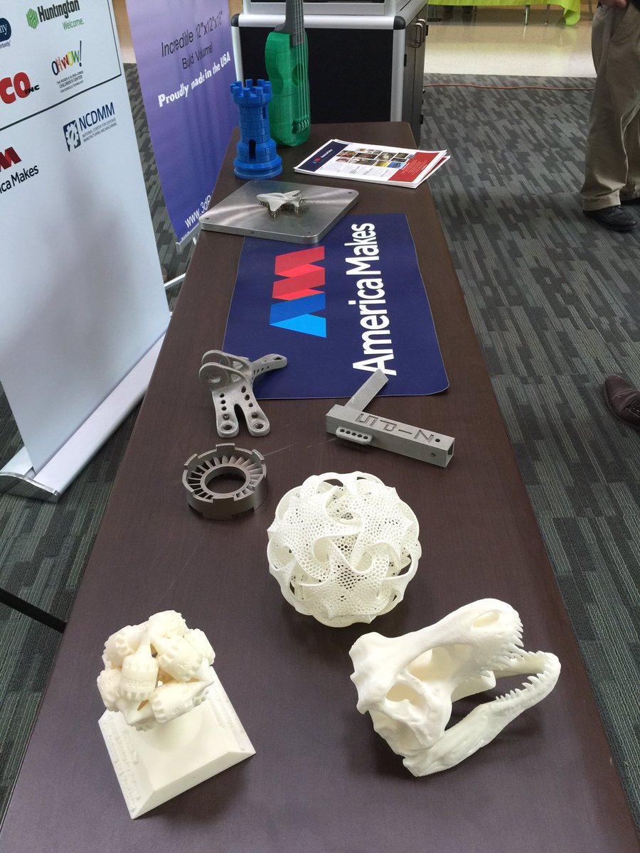 HudsonFasteners's tweet image. Another great day in #Youngstown! #MakerCity Initiative | @ybiTweets @AmericaMakes @Bravura3D @JuggerBot3D #3DPrint