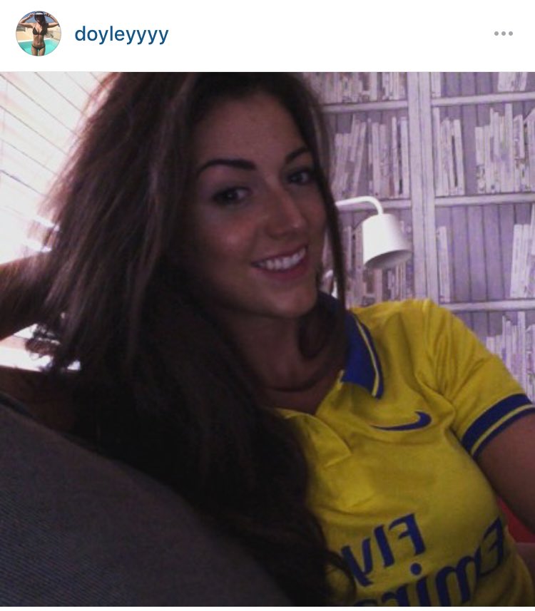 Yeah 3 point RT <a href="/doyleyyyy/">Ciara</a>: 3 points. Please. Please. Please. ☺️ "