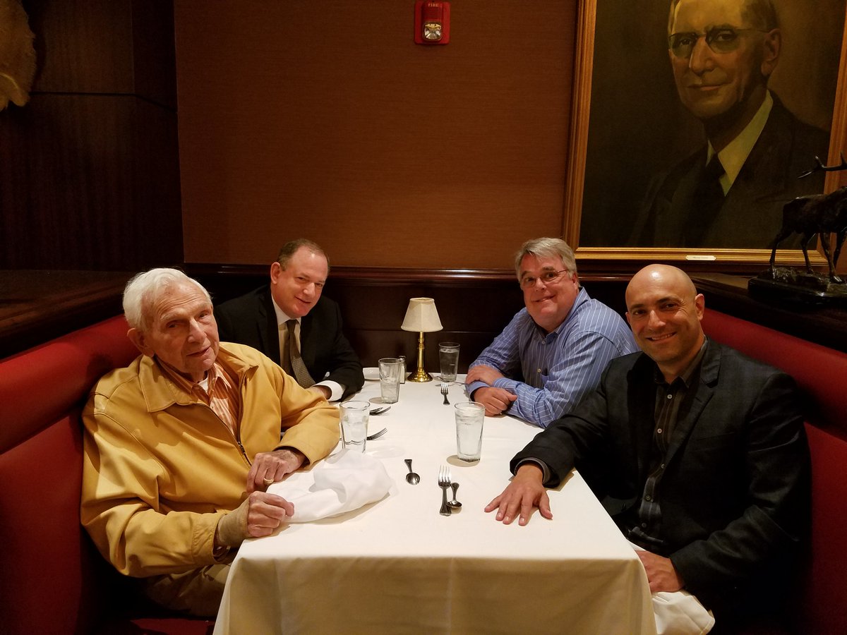 Pkushn's tweet photo. Having lunch with legendary Henry Bloch founder of H&amp;R Block.  Amazing man.  I learned a lot!!! https://t.co/yOzpz7Xyu0