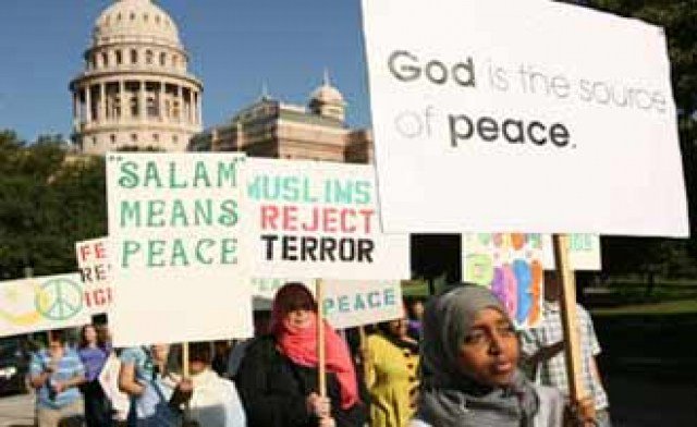 femevolution's tweet image. ISIS Demands Sex Slavery or Death evolutionofthefemininemystique.com/2016/04/21/isi…