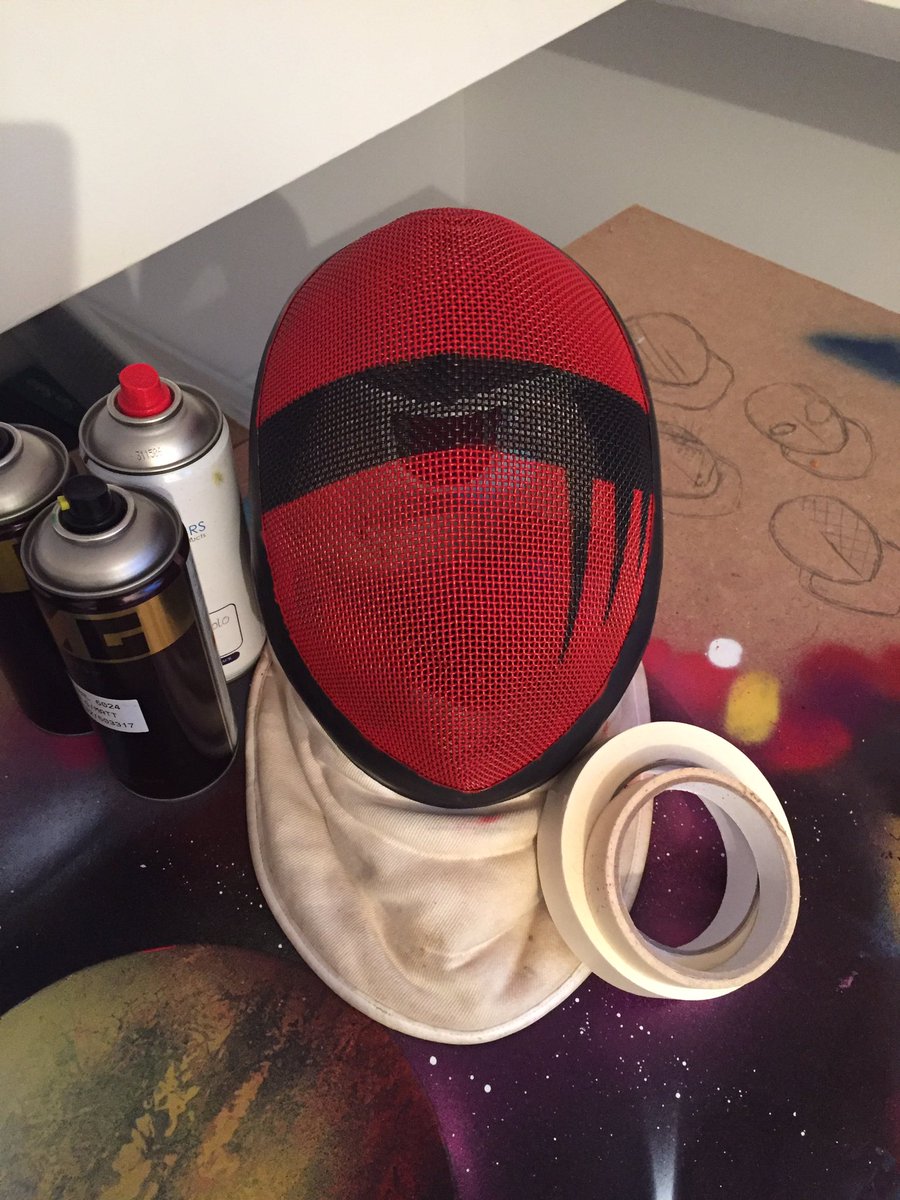 fencingstuff's tweet photo. Testing new designs in my studio...Watch this space ! #fencingstuff #fencing #fencingmask #esgrima #scherma #escrime https://t.co/pshjdIVq7E