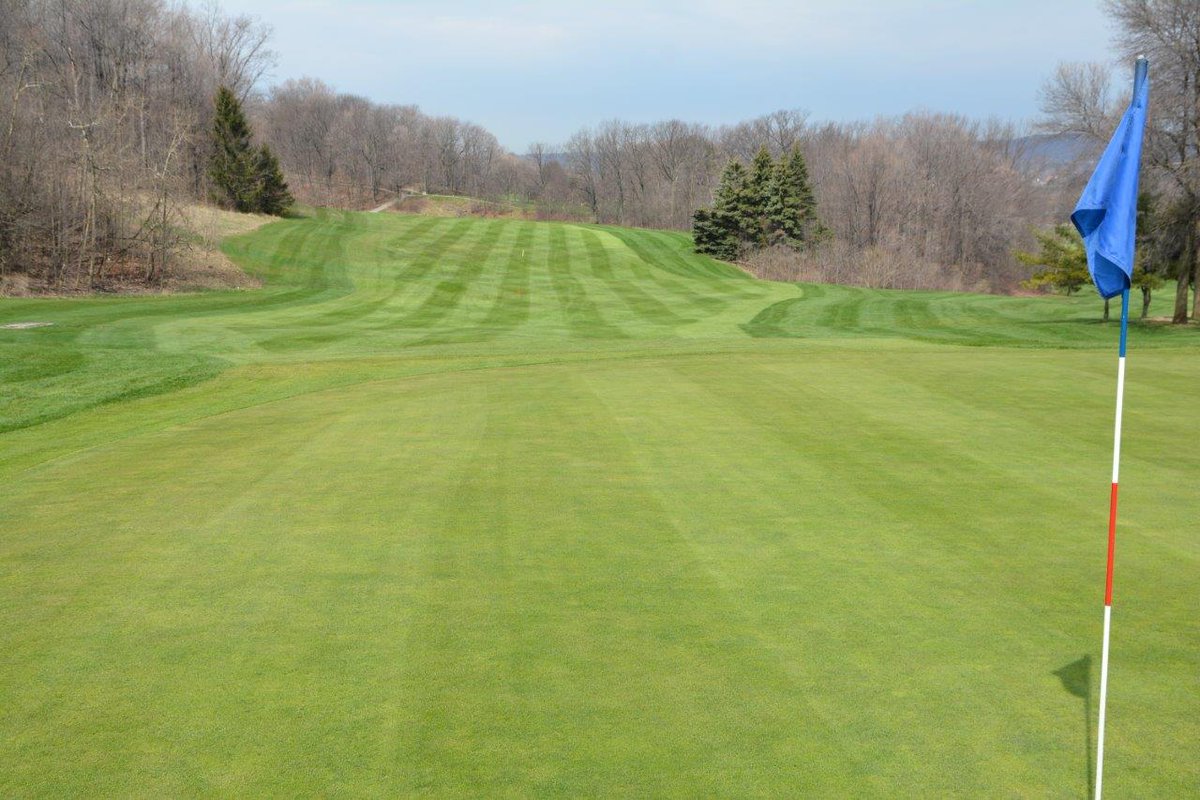 King's Forest, Hamilton, ON Golf course information and reviews.