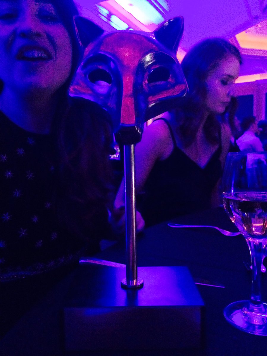 emerology's tweet photo. There's a fox in the bag for #shredofdecency @rothco #SMA16 https://t.co/CGIsF4W9WS