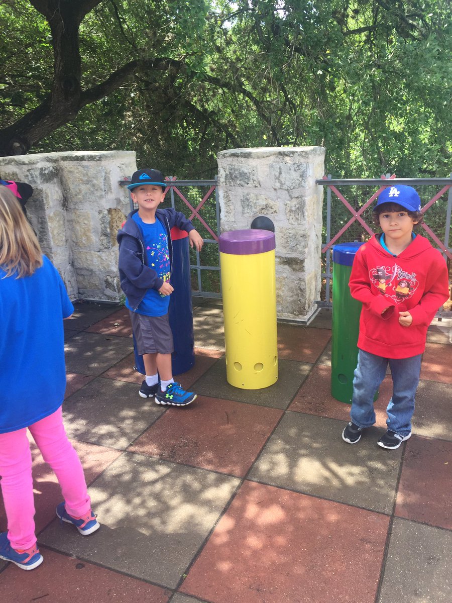 MrsGordonsClass's tweet photo. Had a great field trip to the @WitteMuseum ! We learned about matter and lots more! @NixonSmileyEL #april16nse https://t.co/DnR5e2zVlZ