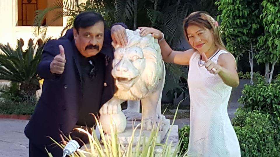 rajeevreddy_CC's tweet image. OOPS ..WITH THE TIGER AND TIGRESS ..MARY KOM AT THE COUNTRY CLUB.
  GREAT MORNING...ANOTHER EXITING DAY @MangteC