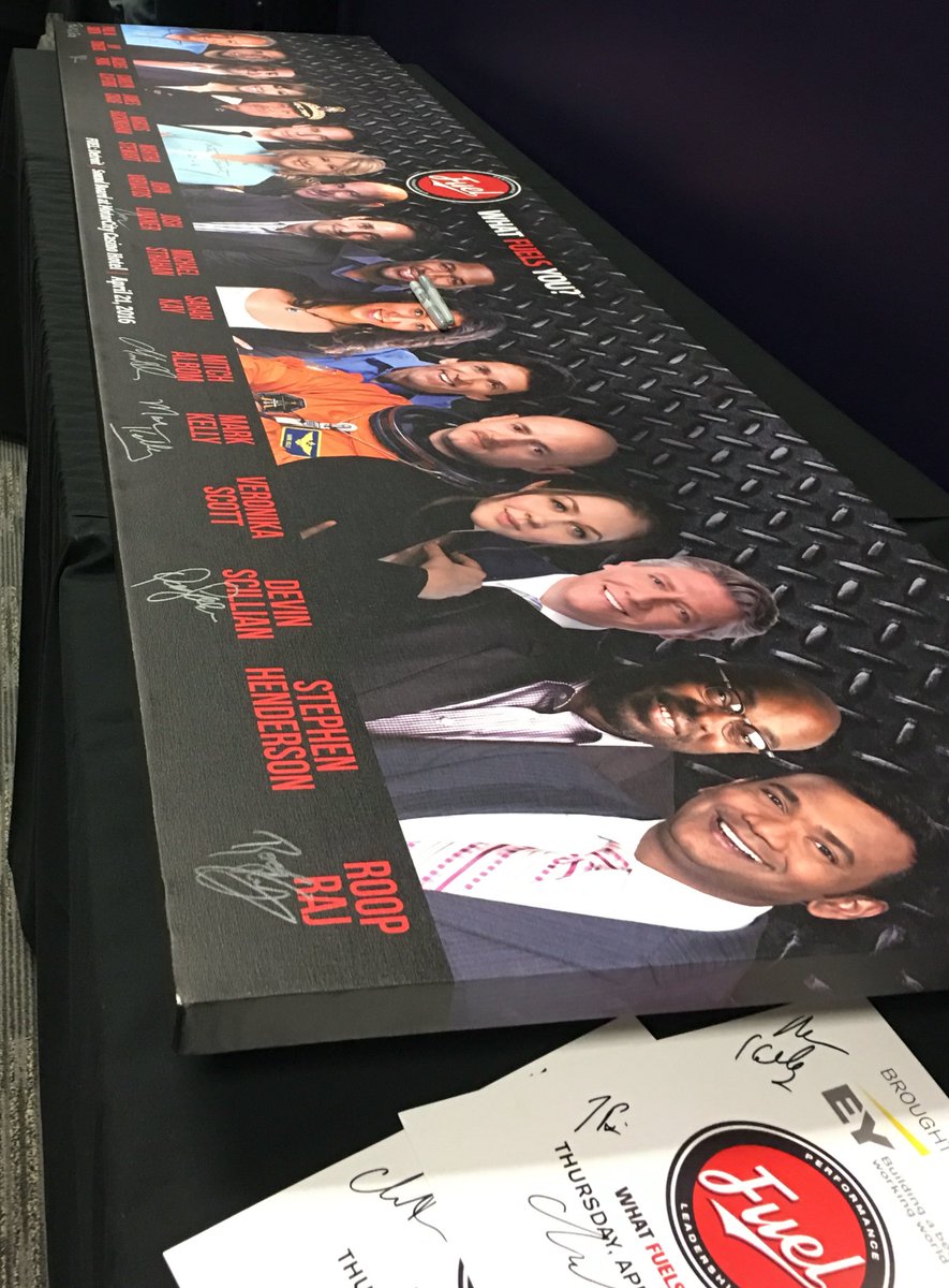 dailyfuel's tweet photo. Thank you to EVERYONE who helped make #fueldetroit possible TODAY! #speakers #sponsors https://t.co/pfZPnCae17