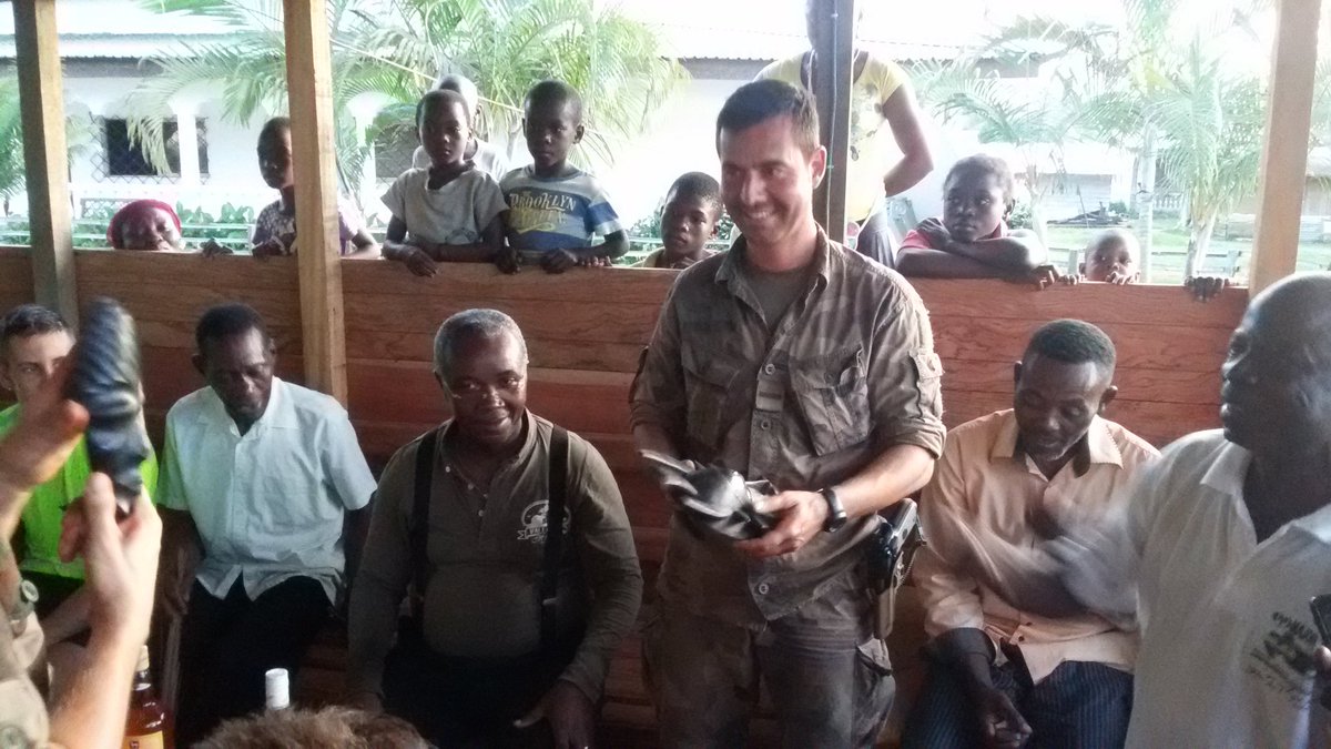 pahedipoula's tweet image. #gabon #france #6eBima
#bitam "Merci aux populations de Maameni pour l'accueil si chaleureux".
@patron de la section