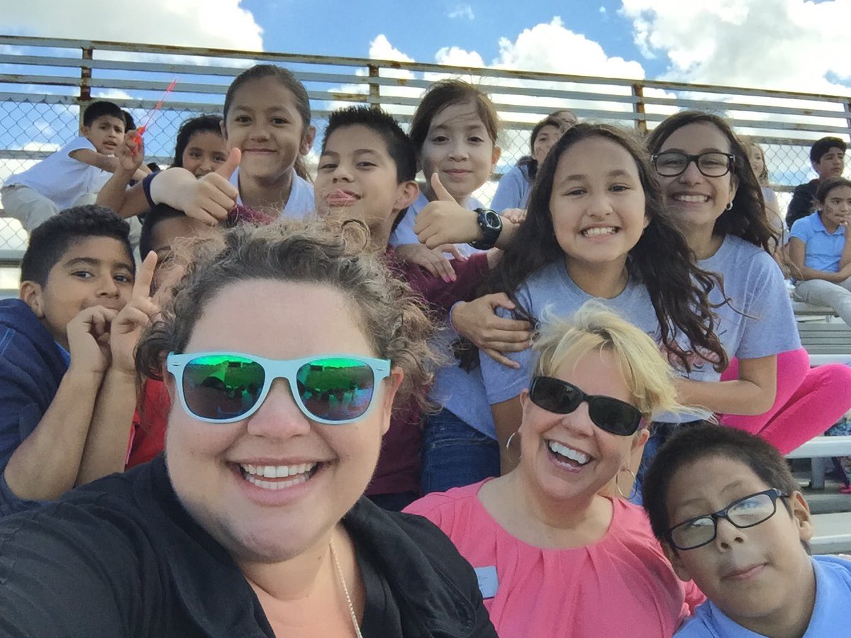 Central U Learns (@centralulearns) on Twitter photo Soccer Time! @CollegeStreetES vs <a href="/Central_ES/">Central Elementary</a> Great day with great friends <a href="/LewisvilleISD/">Lewisville ISD</a>! Soccer Time! @CollegeStreetES vs <a href="/Central_ES/">Central Elementary</a> Great day with great friends <a href="/LewisvilleISD/">Lewisville ISD</a>!