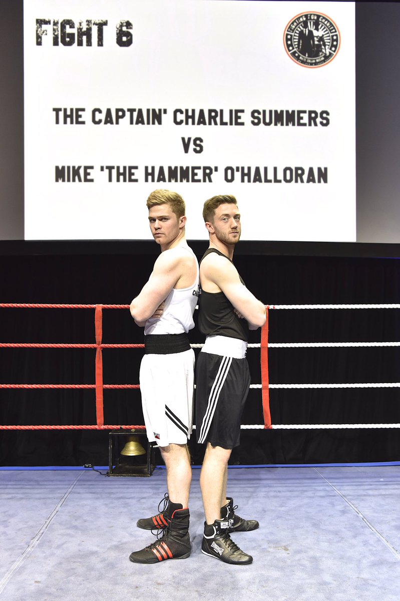 FFC3Rounds's tweet photo. Star Wars theme tune what a walk on!! https://t.co/JahHjiRjir