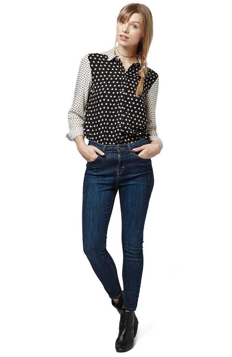 fzillionstore's tweet photo. #Topshop 
#Ditsy_Star_Print_Shirt. Get up to 70% discount from https://t.co/62hc38ozrX:- https://t.co/CicwJwxaHi https://t.co/43JzXa6bFJ