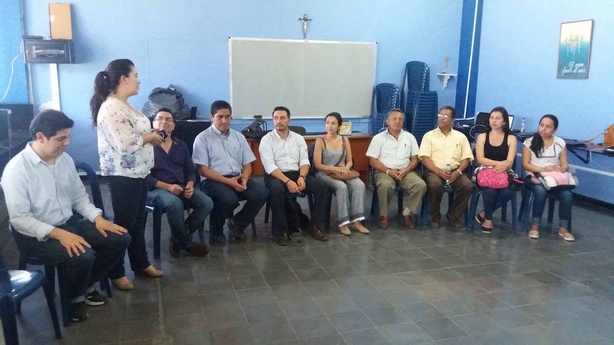 uhernandez's tweet image. En reunión con docentes de informática de @PopayanCO para presentar #ChildProgramming del Grupo #IDIS