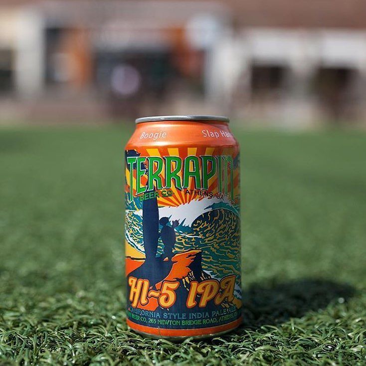 TerrapinBeerCo's tweet photo. @tacomacofficial has the right idea... Happy National High Five day y'all! #hi5IPA #craftcans #hoppeduphi #IPA https://t.co/7NpGDSK1aQ