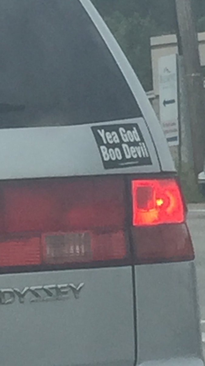 savharv's tweet photo. This made my day (probably for all the wrong reasons). #BooDevil https://t.co/6ZaqxUQfd9