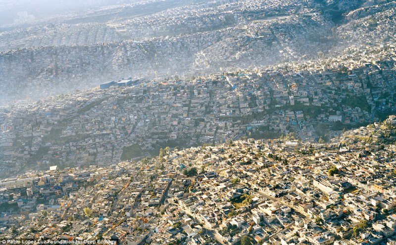 akshunnmayank's tweet photo. overdeveloped metropole of Mexico City.
#HappyEarthDay #Happyearthday2016 https://t.co/zTjS8CIE4j