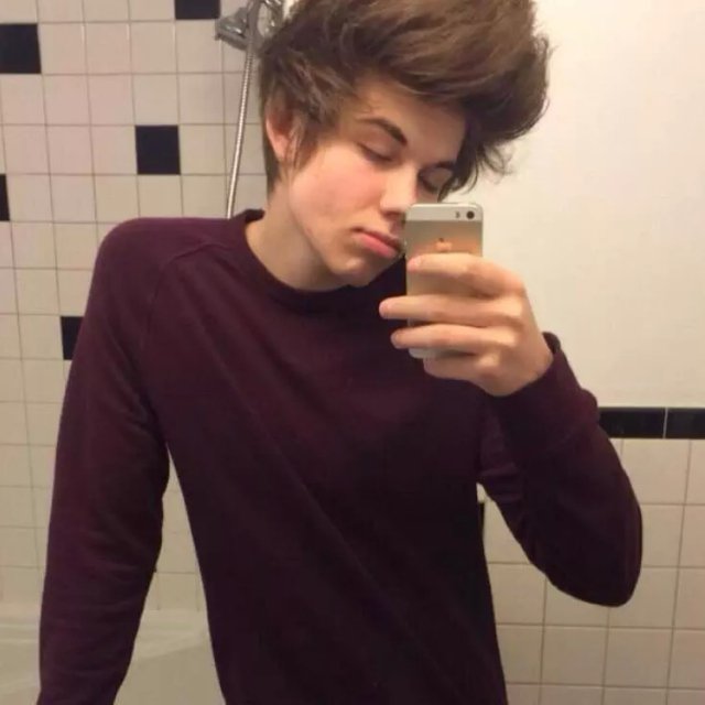 iCodyPrior's tweet image. Cody Prior
New account
Fc: Cody herbinko 
Son of Beatrice Prior and Tobias Eaton
Could you rt for me?