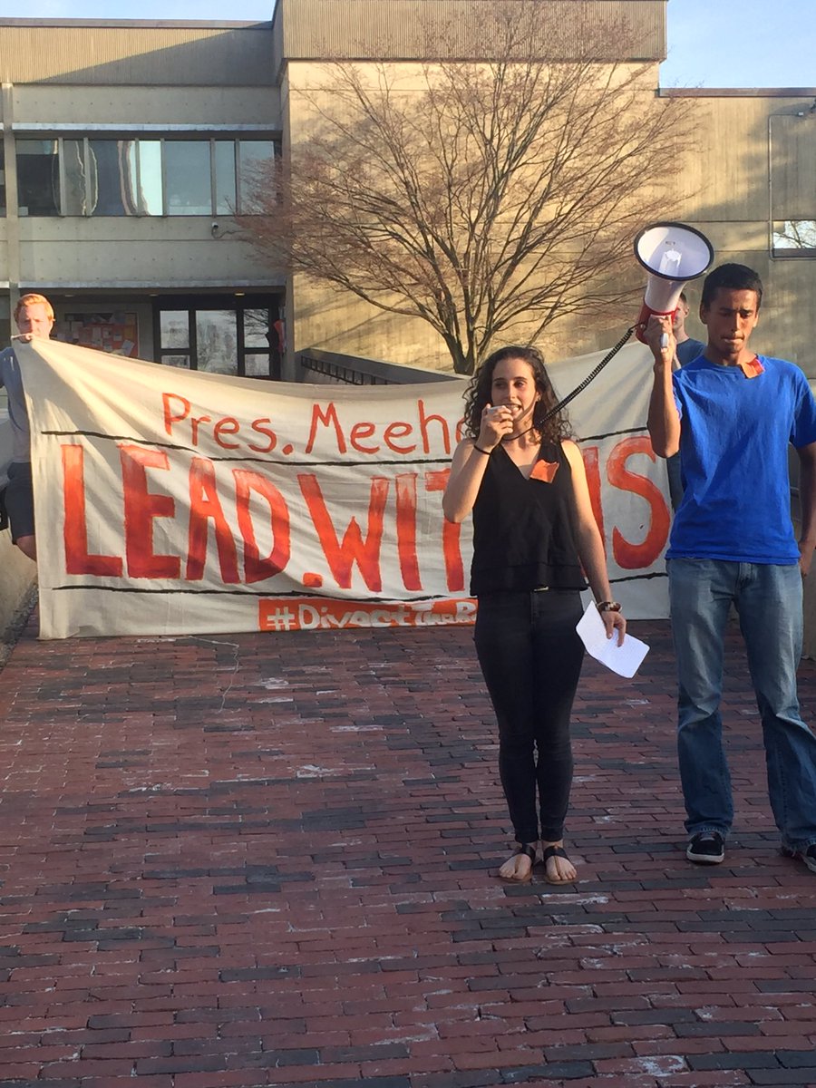 Sarah Jacqs talking about the student power we have built these last 2 weeks &amp;coming into her own power #LeadWithUs