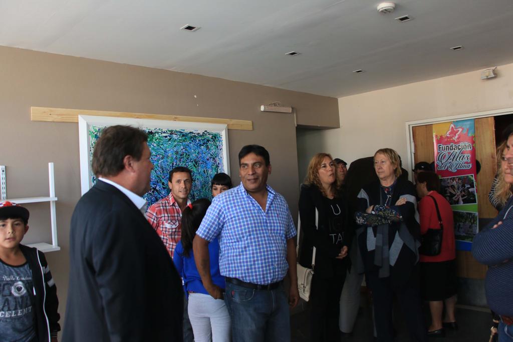 MartinezRivasJP's tweet photo. Firma de Escrituras Puente 83 Entrega de Aportes RíoNegro @Confluencia_Fe @geronimovenegas @joseliguen @naticonteok https://t.co/3gwOrsW2aw