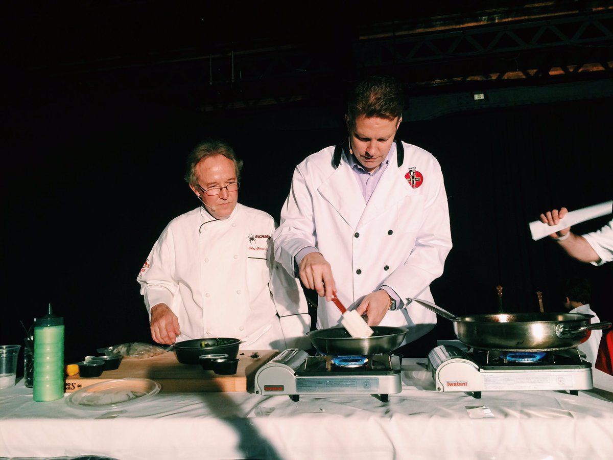 RichmondMag's tweet photo. Things are heating up at the #CoachesCookOff tonight to benefit @PositiveVibeRVA! #rvadine https://t.co/BGL17CEOeY