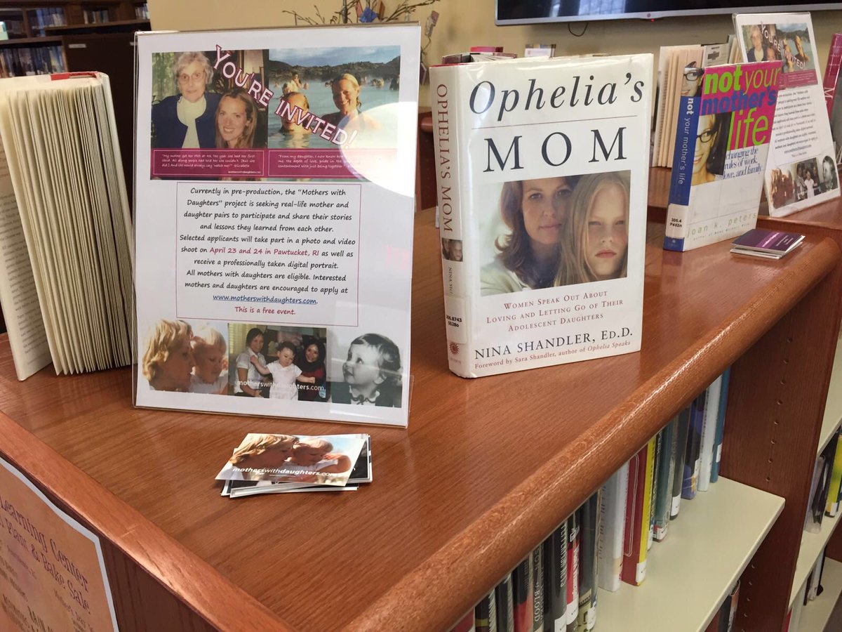 mowithda's tweet image. Thanks for the wonderful display at the Rochambeau public library @provcomlib @mowithda mothers project