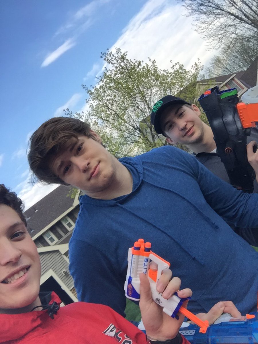 JakeThies's tweet image. @ep_nerf16 @Connor14Carlson from The Herbs has been taken out. #DartDaddies