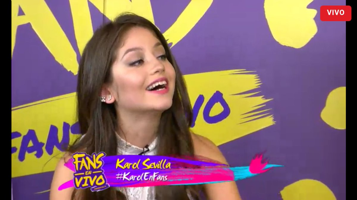 lianessel's tweet photo. #KarolEnFans Me encantoooo @karolsevilla @FansEnVivo https://t.co/Bp3k9sE5S5