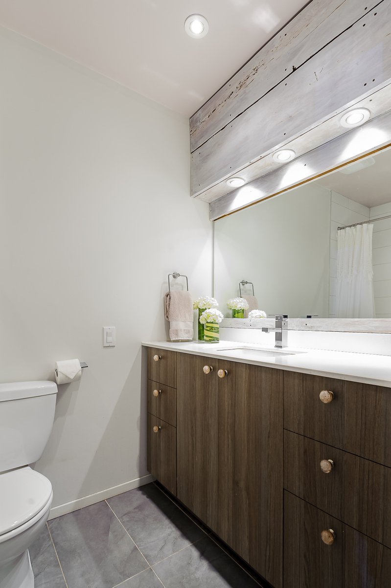 #TBT to our client's loft in the old port that will be published for the third time this Saturday.  <a href="/LP_LaPresse/">La Presse</a>