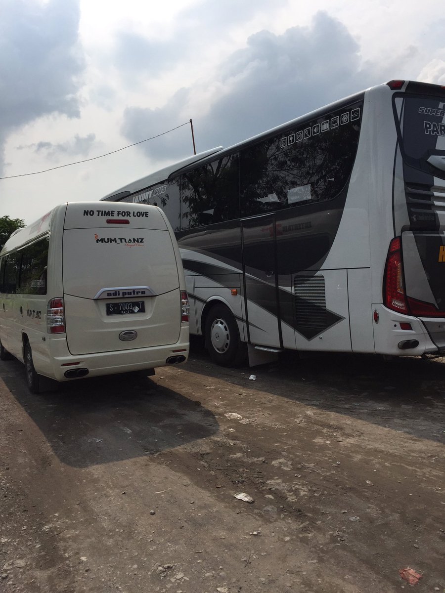 shohibadi's tweet photo. #elf #elflong #elfsurabaya #elfsidoarjo https://t.co/Tv9ILvCww9