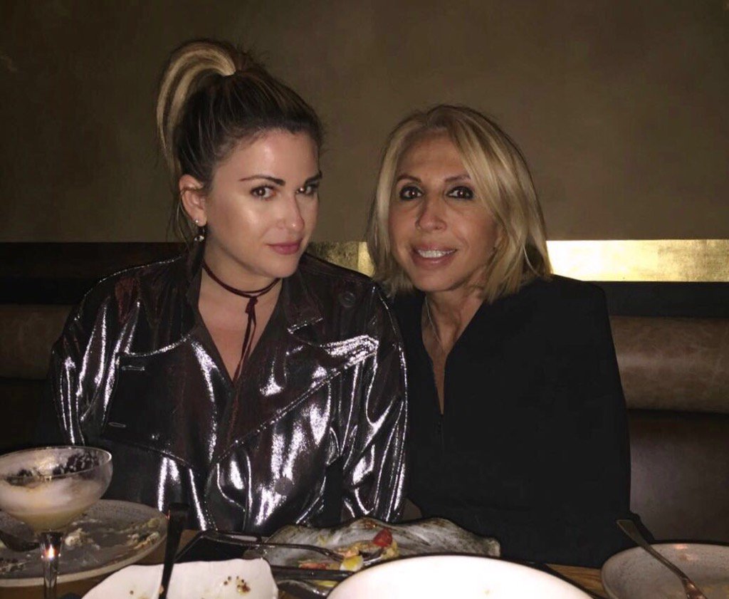 Con mi hija mayor victoria en París acaba de ser promovida a NY por fin  estaremos más cerca 😍, image size:1024x841