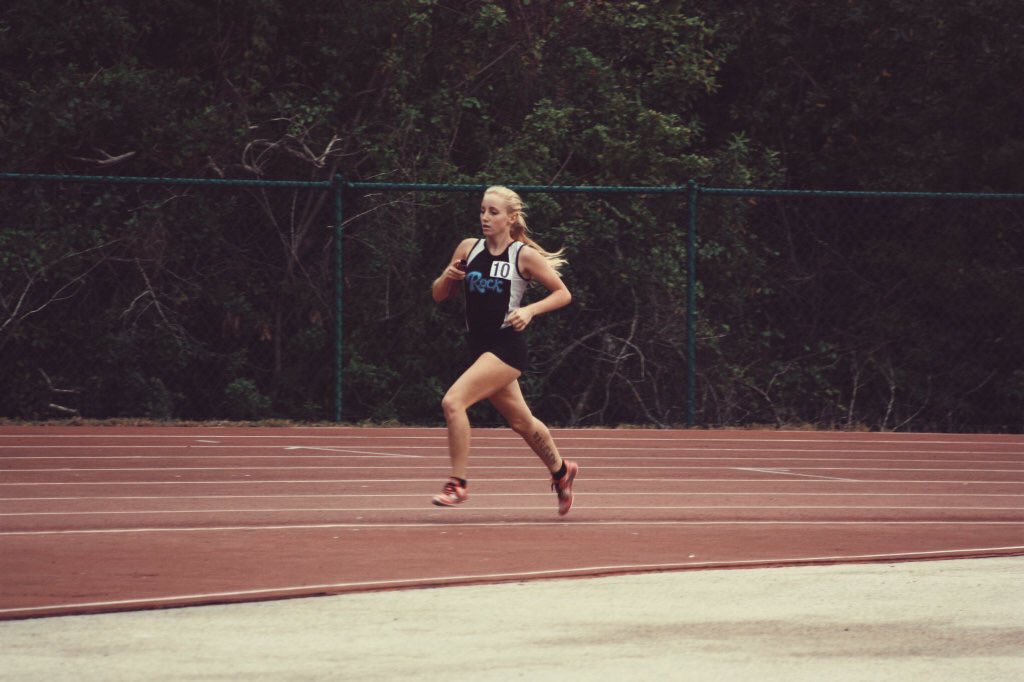 Rockledge_Track's tweet photo. @sadie_mcl  doing big things this year! Take off to state 🏆🏃🏼💨
#RockledgeHigh 
#RockNation https://t.co/2mMfdsKFil